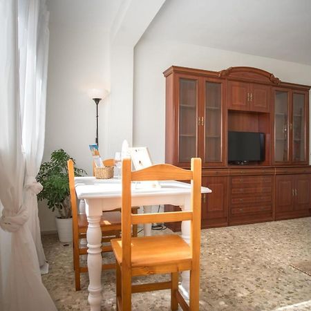 Delfin Playa Basic Ha Apartment Cádiz Eksteriør billede