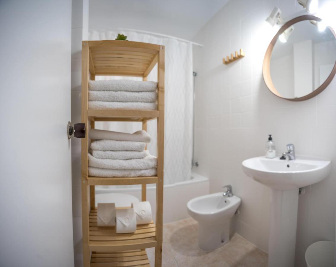 Delfin Playa Basic Ha Apartment Cádiz Eksteriør billede