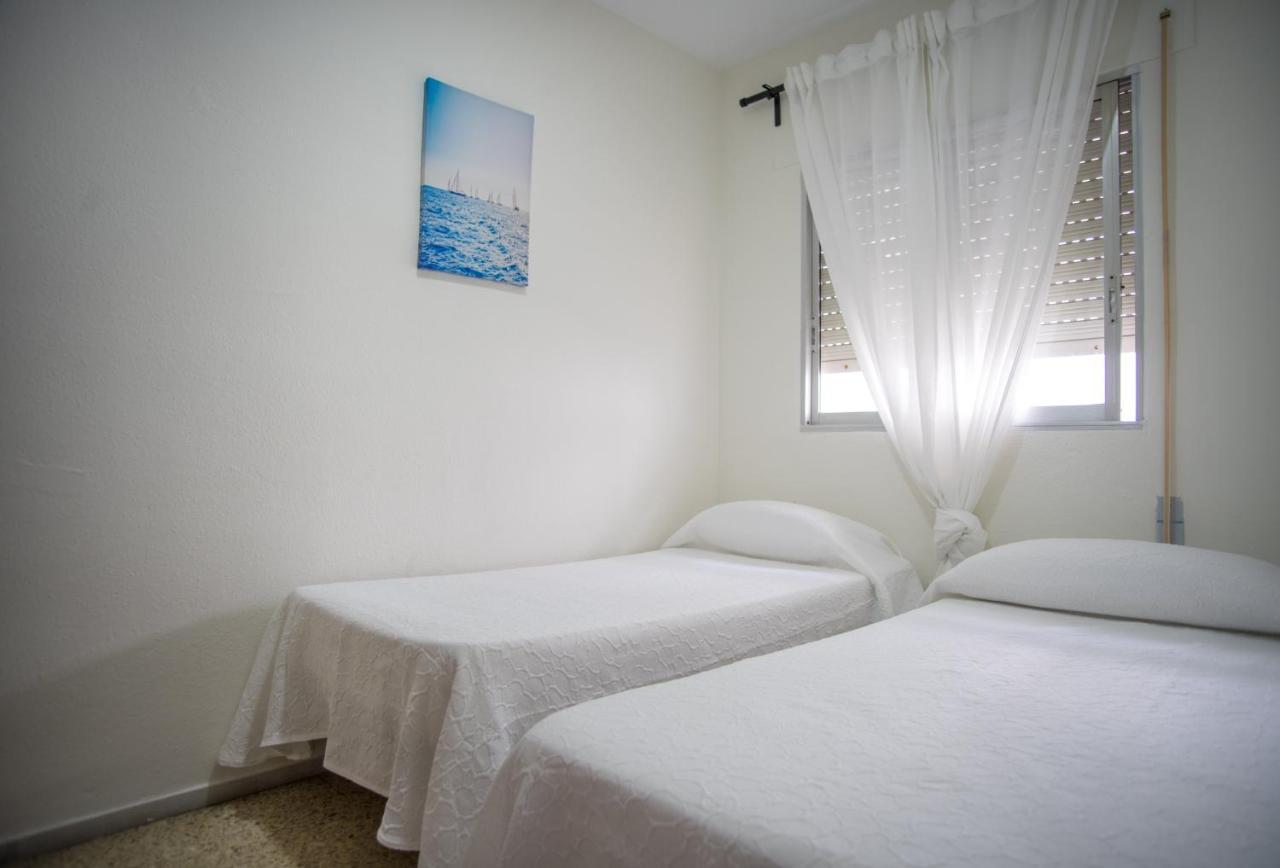 Delfin Playa Basic Ha Apartment Cádiz Eksteriør billede